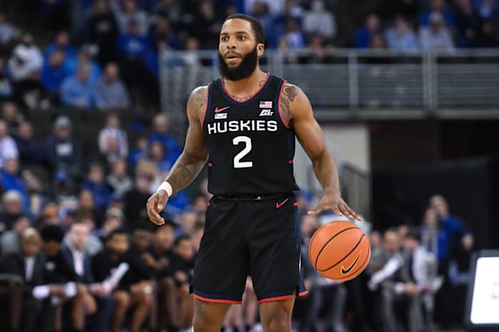 Connecticut Huskies guard R.J. Cole (2) dribbles against the Creighton Bluejays in the first half at CHI Health Center Omaha.